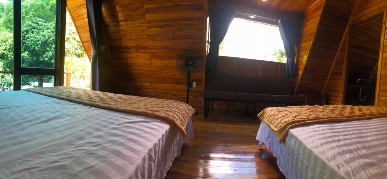 Cat Ba House Lodge *