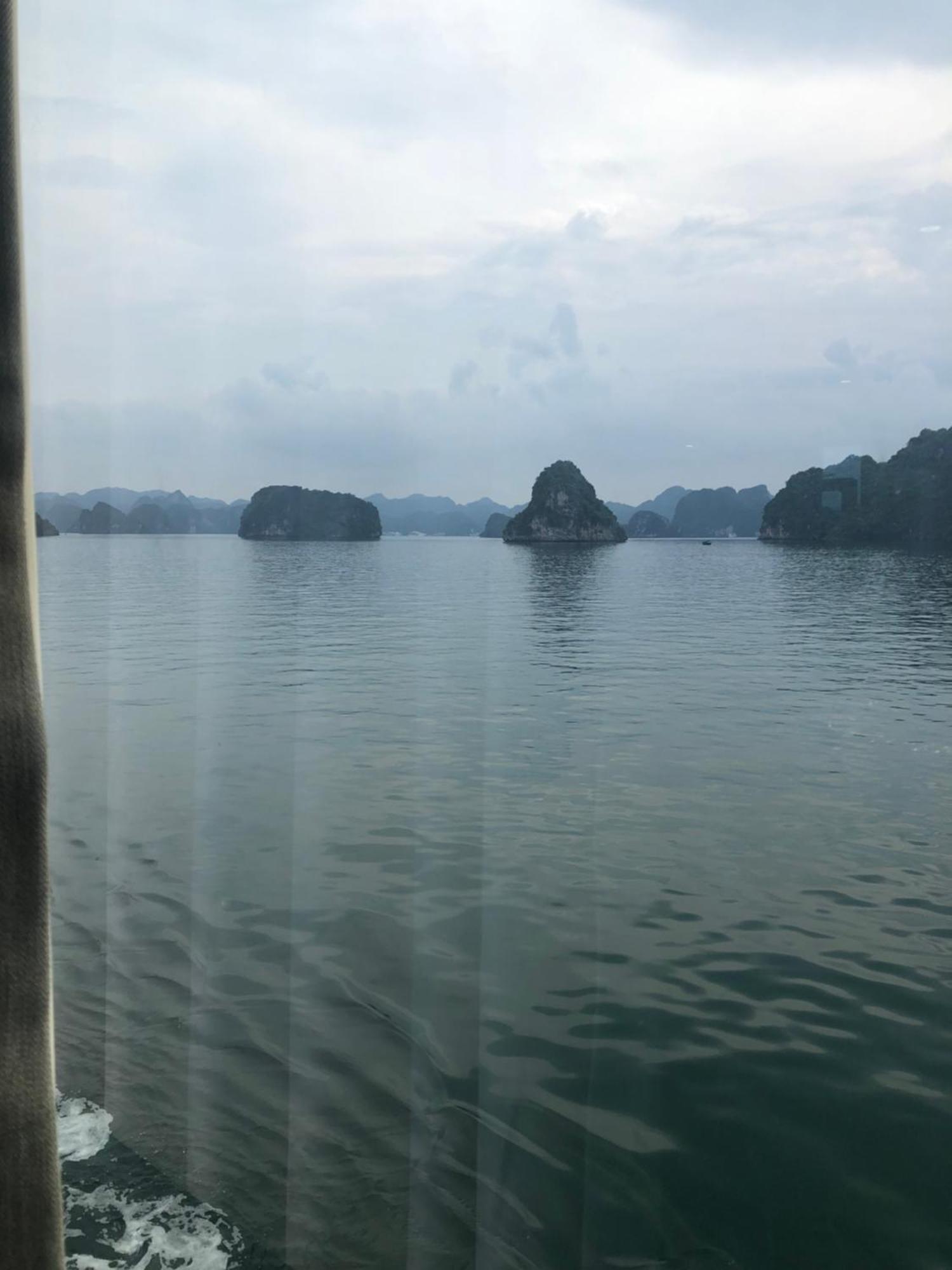 Cat Ba House * Xuan Dam