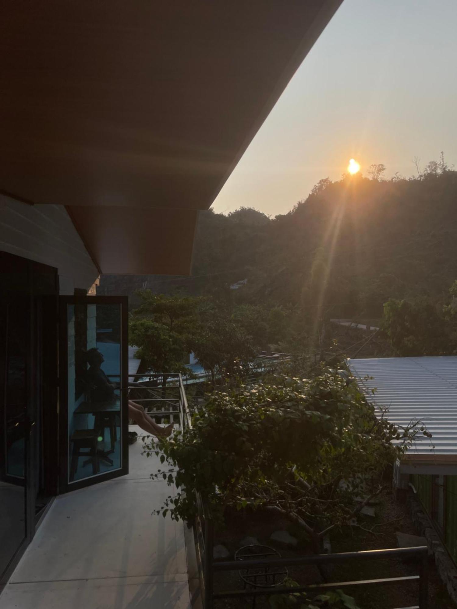 Cat Ba House * Xuan Dam